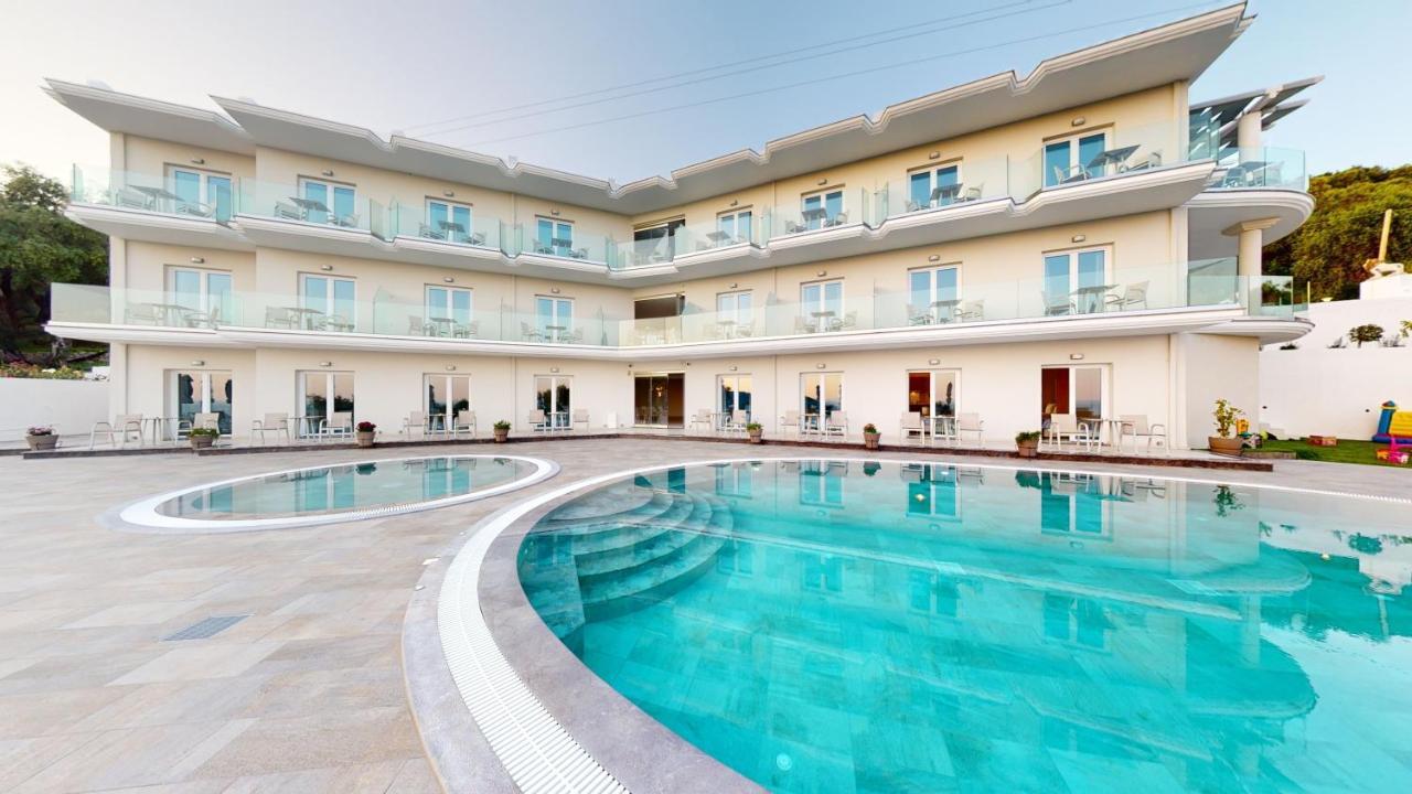 Hotel Golden Lion Párga Zewnętrze zdjęcie